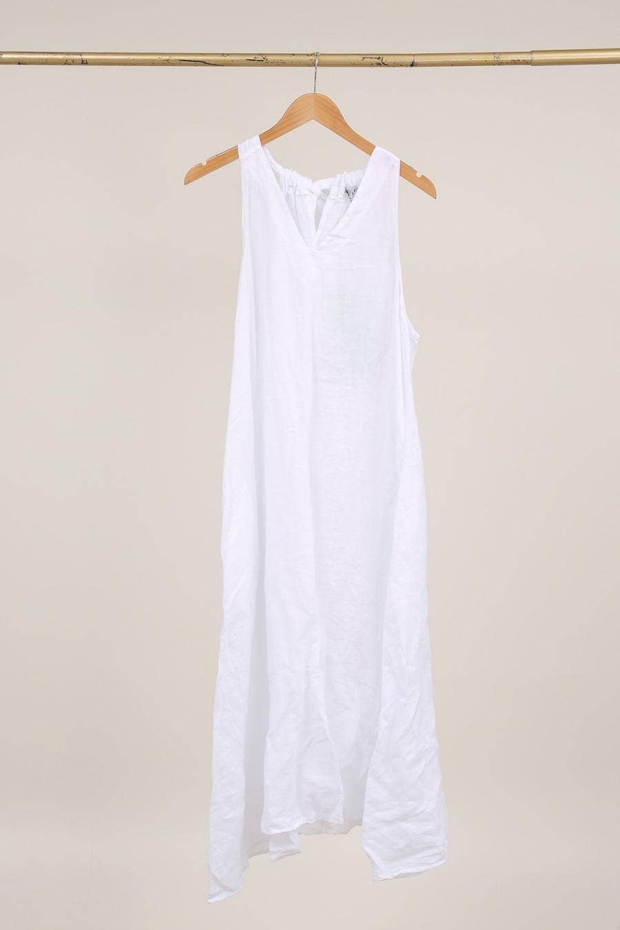 The Easy Linen Dress